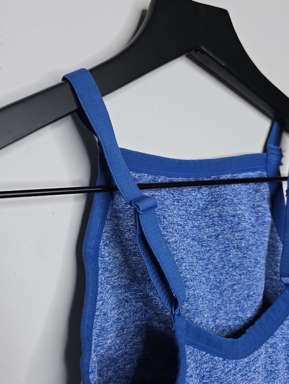 Aerie Chill High Neck Seamless Sports Bra Top Size Small - Picture 3 of 5